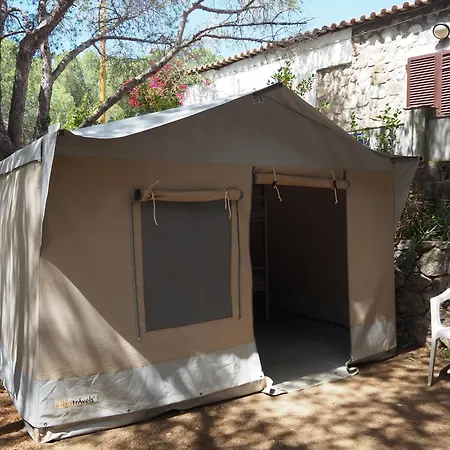 Elba Travels - Morcone Camping Capoliveri (Isola d'Elba)
