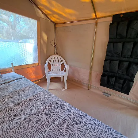 Elba Travels Кемпинг